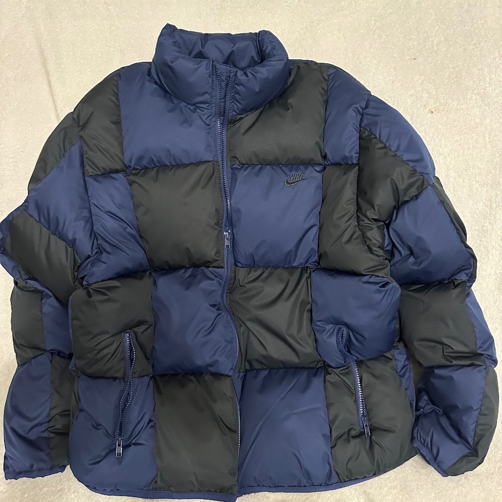 Nike Men's Sportswear Club Therma-FIT Puffer Jacket